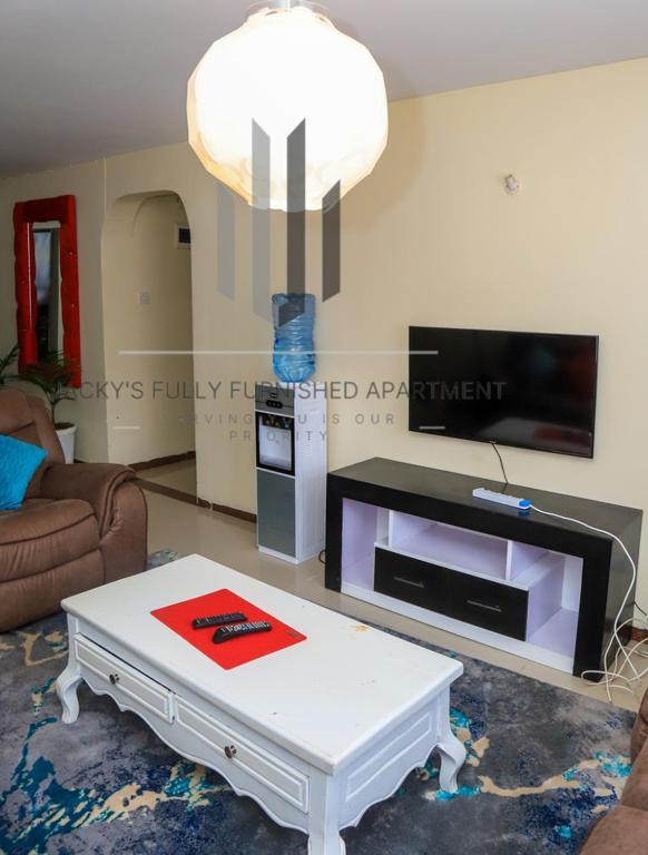 Jacky'S Milimani Suites Nakuru Exterior foto